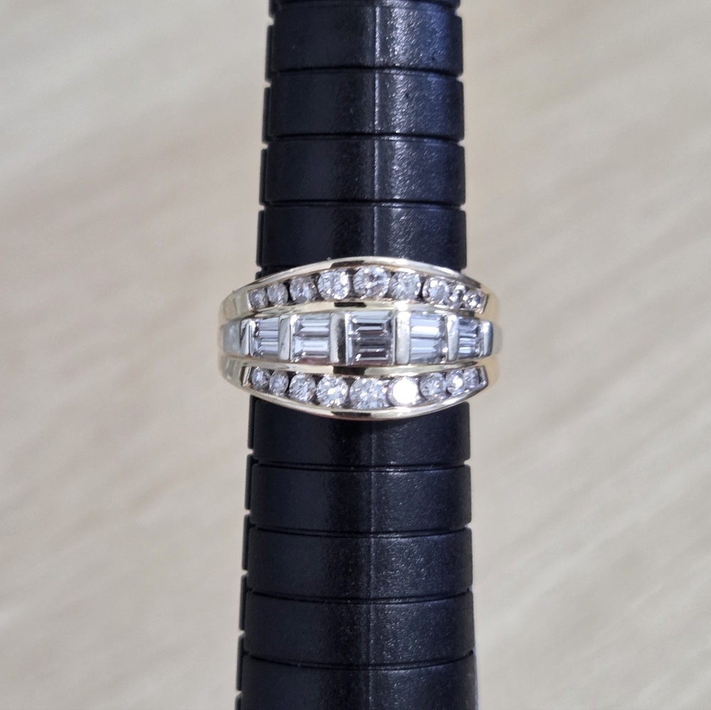 14k Diamond Ring